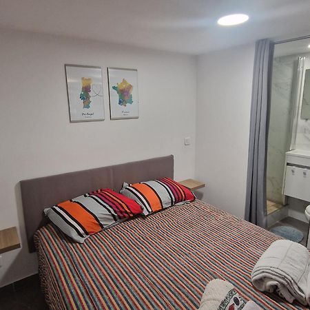 L'Auberge De Sucy - Studio Climatise Extérieur photo